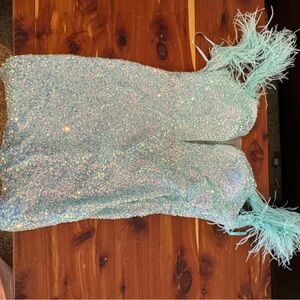 Windsor homecoming dress